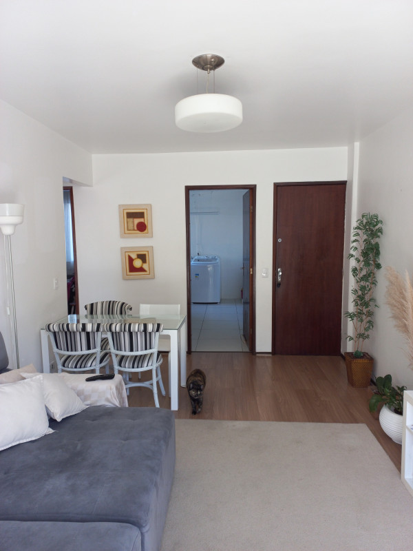 Apartamento à venda Ahú com 60m² e 2 quartos por R$ 360.000 - 1611803107-20230802-093322.jpg