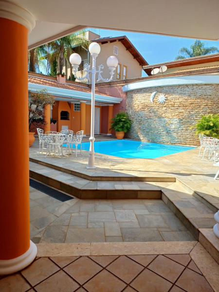 Casa à venda Jardim São Francisco com 271m² e 3 quartos por R$ 1 - 1775085134-casa1.jpg