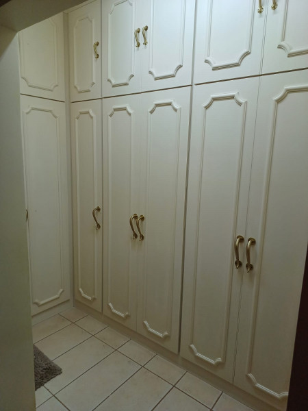 Casa à venda Jardim São Francisco com 271m² e 3 quartos por R$ 1 - 1809981500-casa8.jpg