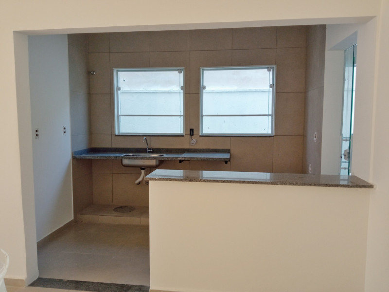Casa à venda Jardim dos Lagos com 170m² e 3 quartos por R$ 540.000 - 2136531756-casacozinha.jpg