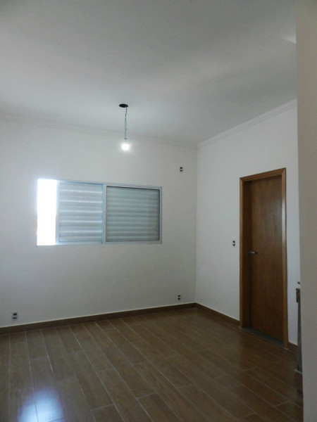 Casa à venda Jardim dos Lagos com 170m² e 3 quartos por R$ 540.000 - 729687868-casaquarto.jpg