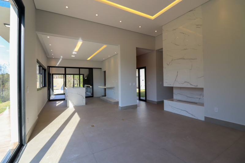 Casa de condomínio à venda Ivoturucaia com 275m² e 4 quartos por R$ 2.600.000 - 521707363-img-9941.JPG