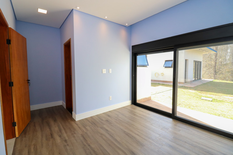 Casa de condomínio à venda Ivoturucaia com 275m² e 4 quartos por R$ 2.600.000 - 93159582-img-9917.JPG