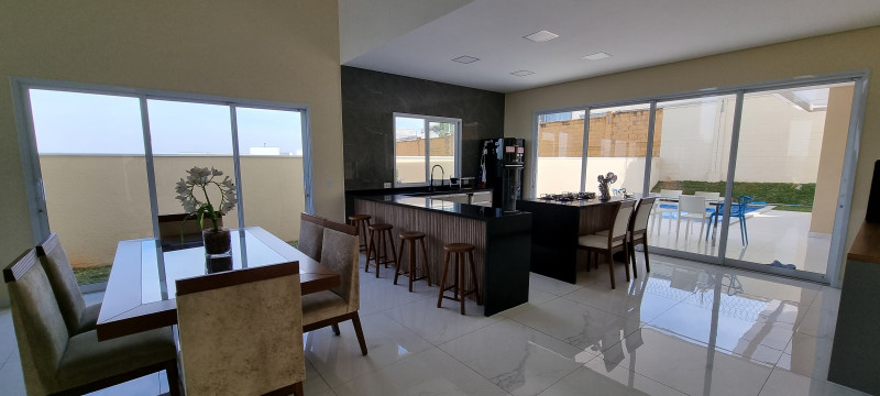 Casa de condomínio à venda Alphaville Nova Esplanada com 280m² e 4 quartos por R$ 1.700.000 - 1308644066-20230801-101358.jpg