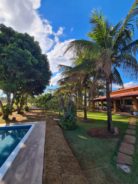 Casa de condomínio à venda Thermas de Santa Barbara com 1350m² e 3 quartos por R$ 850.000 - 2049605868-casa-5.jpeg