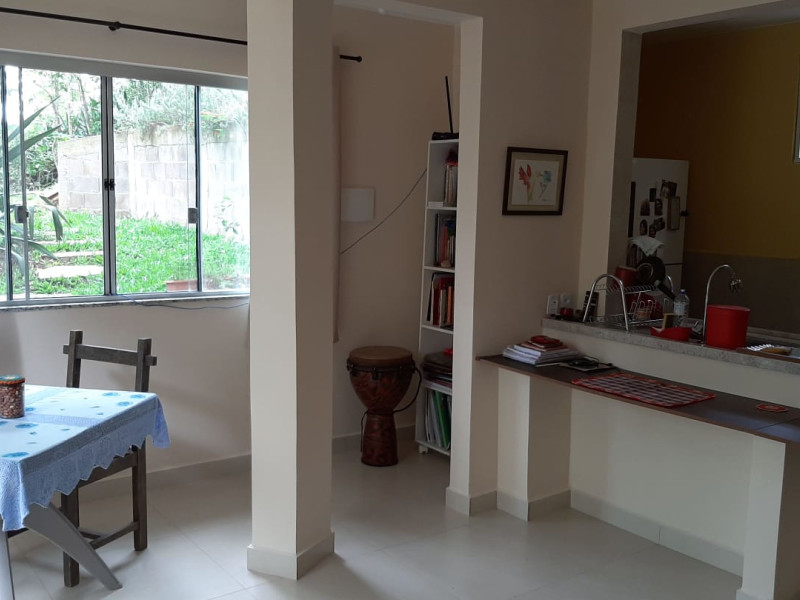 Casa à venda Centro com 220m² e 4 quartos por R$ 1.300.000 - sala-coz-casa-2app-image-2023-08-22-at-092242-1.jpeg