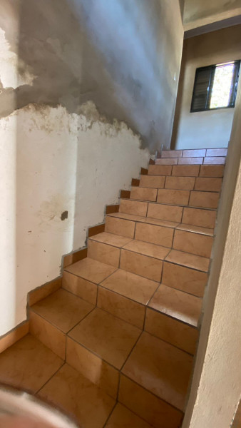 Casa à venda Centro com 184m² e 3 quartos por R$ 850.000 - 150635523-27-escadas-ibitiura01.jpeg