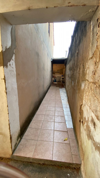 Casa à venda Centro com 184m² e 3 quartos por R$ 850.000 - 1633950359-16-corredorfundos-ibitiura02.jpeg