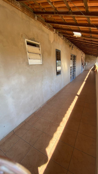 Casa à venda Centro com 184m² e 3 quartos por R$ 850.000 - 370969265-41-varandasuperior-ibitiura05.jpeg