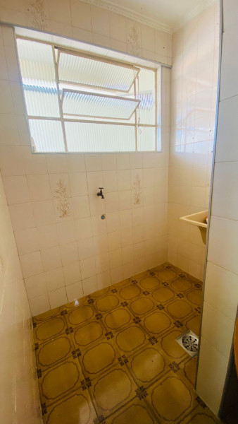Kitnet para alugar Guaiaúna com 36m² e 1 quarto por R$ 1.400 - 1838795295-area-de-servico-2.jpg