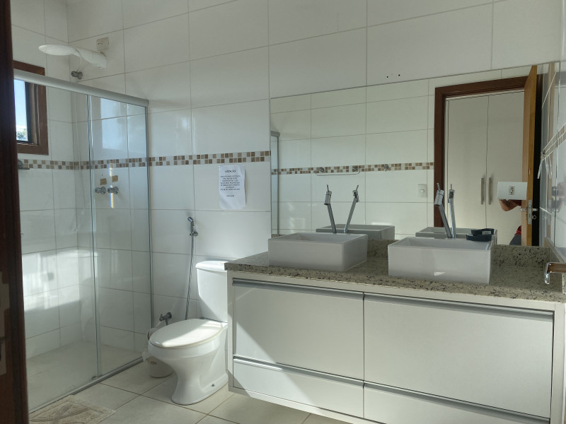 Casa de condomínio à venda Centro com 370m² e 5 quartos por R$ 1.400.000 - 1299354499-img-6145.jpeg