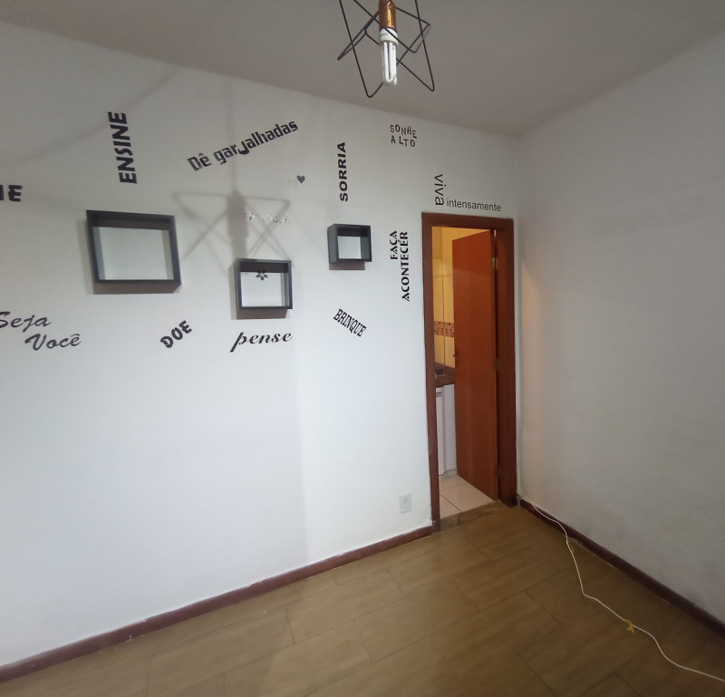 Casa à venda Dom Bosco com 224m² e 3 quartos por R$ 680.000 - 497234651-quarto-2.jpg