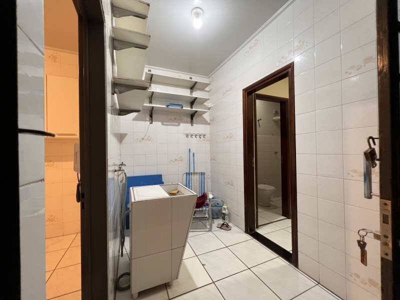 Casa à venda Jardim Nova Santa Paula com 176m² e 3 quartos por R$ 600.000 - 1301982740-img-5409.jpg