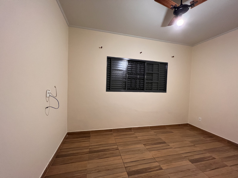 Casa à venda Jardim Nova Santa Paula com 176m² e 3 quartos por R$ 600.000 - 1636298879-img-5389.jpg