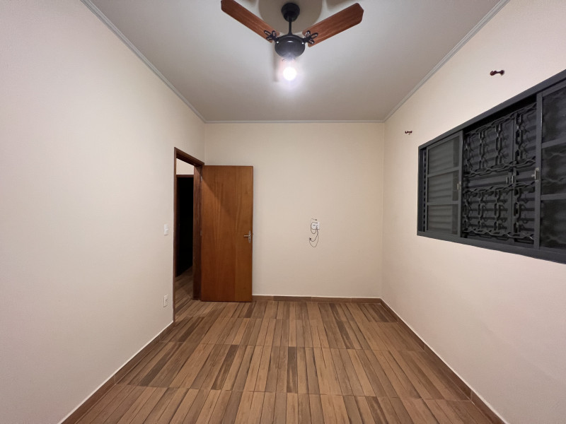 Casa à venda Jardim Nova Santa Paula com 176m² e 3 quartos por R$ 600.000 - 469085596-img-5390.jpg