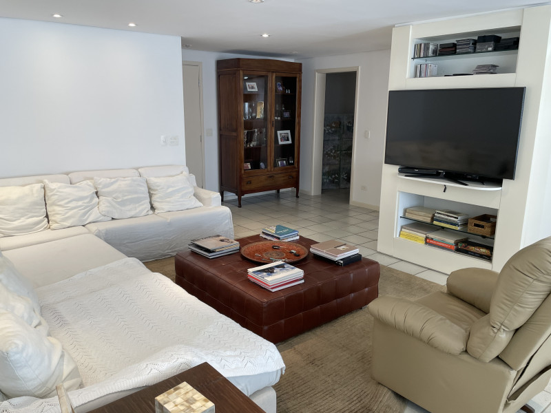 Apartamento à venda Morumbi com 500m² e 4 quartos por R$ 3.600.000 - 1625563460-1-05-1-salao-cobertura.JPG