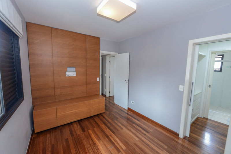 Cobertura à venda Sion com 200m² e 3 quartos por R$ 2.000.000 - 269092599-quarto-casal-01.jpg