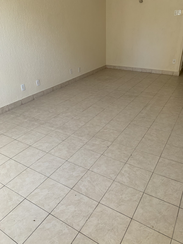 Kitnet à venda Centro com 48m² e 1 quarto por R$ 140.000 - 1391902163-img-2423.jpeg