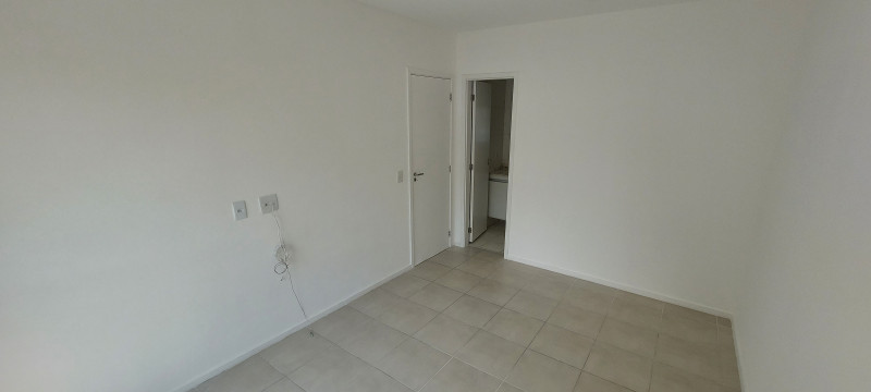 Apartamento à venda Recreio dos Bandeirantes com 107m² e 3 quartos por R$ 630.000 - 1279886231-quarto-suite-01.jpg