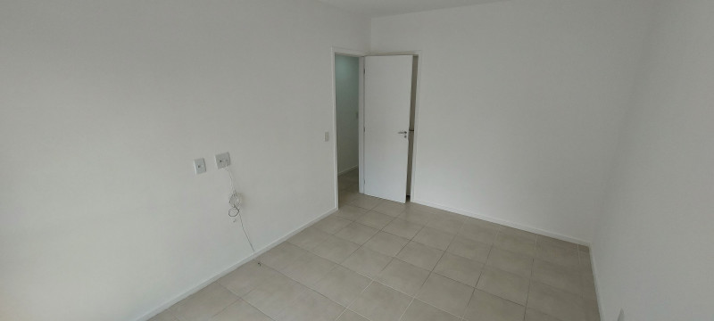 Apartamento à venda Recreio dos Bandeirantes com 107m² e 3 quartos por R$ 630.000 - 2139765518-quarto-suite-02.jpg