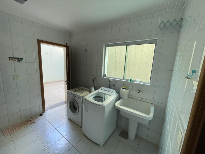 Casa à venda Nova Gardênia com 465m² e 5 quartos por R$ 1.100.000 - 1460517650-eff66062-1225-4faa-931f-966c428fa6c7.jpeg