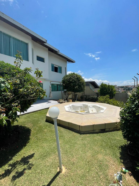 Casa à venda Nova Gardênia com 465m² e 5 quartos por R$ 1.100.000 - 1934206647-8ff1c5c8-c4bf-44d8-9568-f0ec41cae4bc.jpeg