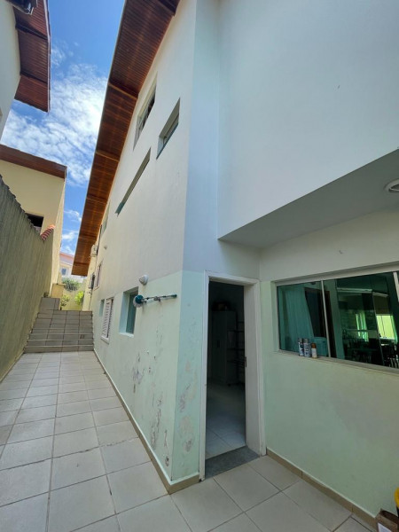 Casa à venda Nova Gardênia com 465m² e 5 quartos por R$ 1.100.000 - 912027448-44142de0-f28a-4cb0-897d-816f0b25b374.jpeg