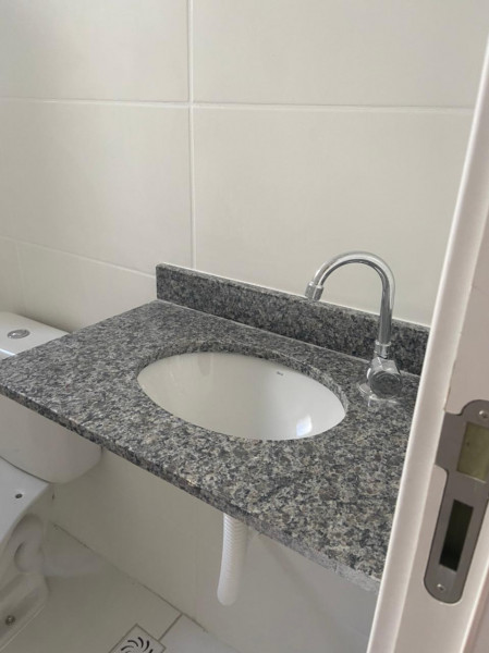 Apartamento à venda Urbanova com 51m² e 2 quartos por R$ 370.000 - 390693848-banheiro-pia1.jpg