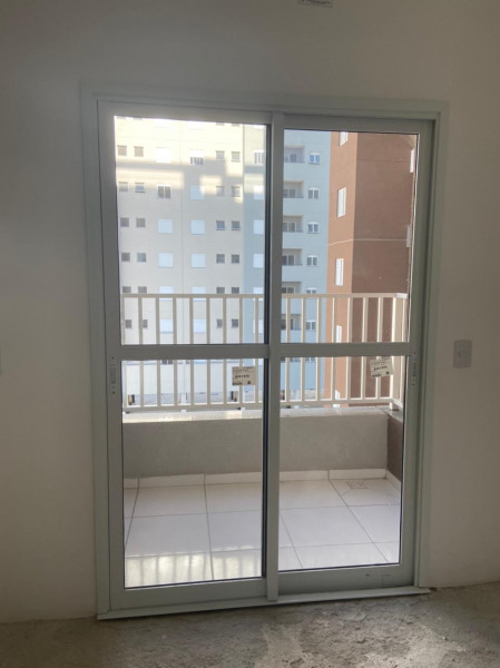 Apartamento à venda Urbanova com 51m² e 2 quartos por R$ 370.000 - 659123635-sacada-porta.JPG