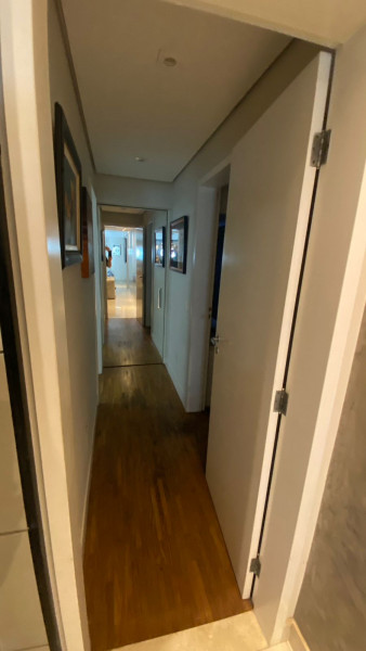 Apartamento à venda Vila Mariana com 125m² e 3 quartos por R$ 2.000.000 - 384697122-corredor-quartos.jpg