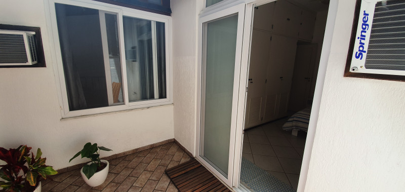 Apartamento à venda Leblon com 113m² e 2 quartos por R$ 2.100 - 633706438-20200322-123754.jpg