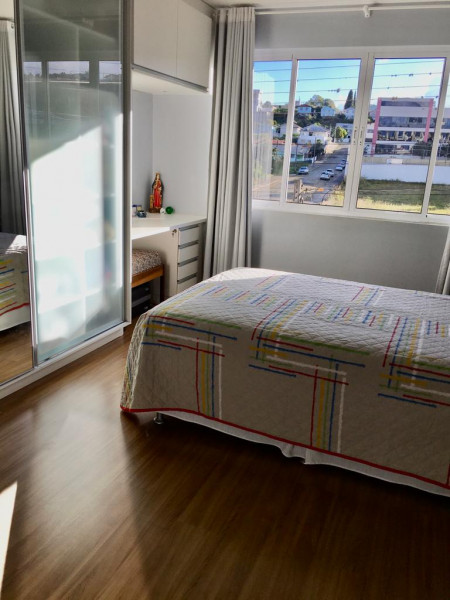 Casa à venda Bom Jesus com 210m² e 3 quartos por R$ 950.000 - 1630761992-2a20456e-1cb6-4e15-b402-c991123cbfdc.jpeg
