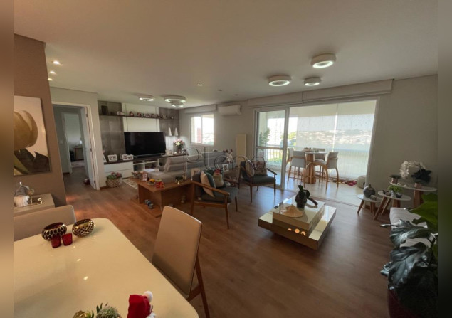imóvel com 129m²