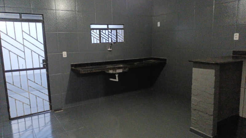 Apartamento para alugar Cauamé com 140m² e 2 quartos por R$ 2.000 - 1289807106-cozinha-balcao-e-pia.jpeg
