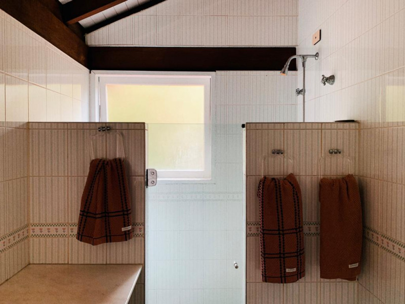 Casa de condomínio à venda Praia de Santiago com 250m² e 4 quartos por R$ 4.000.000 - 66446178-f65b3e00-ed81-4ece-8e8b-eac63c62a508.jpeg