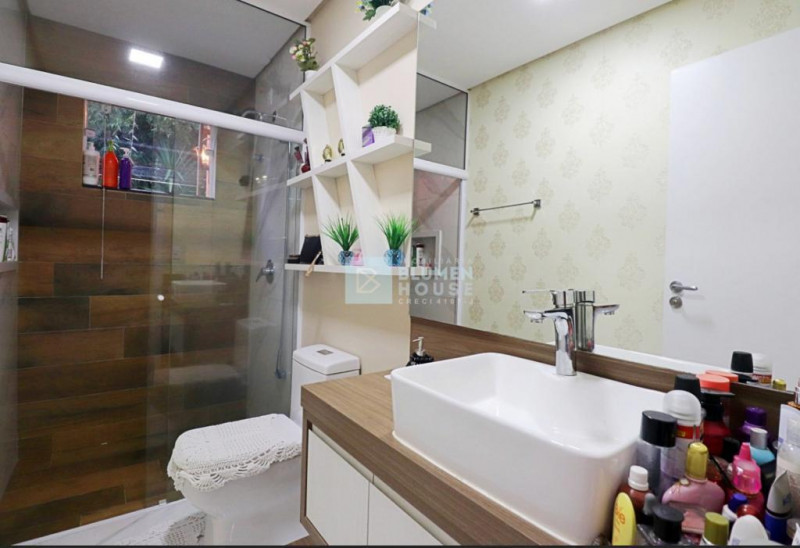 Casa à venda Velha Central com 200m² e 2 quartos por R$ 699.000 - 1786708681-63378532-fbd0-4a18-a115-5caf8823c55f.jpeg