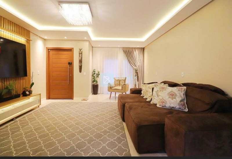 Casa à venda Velha Central com 200m² e 2 quartos por R$ 699.000 - 1791877343-29a8e71e-2b52-456d-aa1b-b3726fde2835.jpeg
