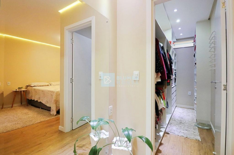 Casa à venda Velha Central com 200m² e 2 quartos por R$ 699.000 - 240609691-6111d50e-99a4-4af8-b4ba-025ec17cd22a.jpeg