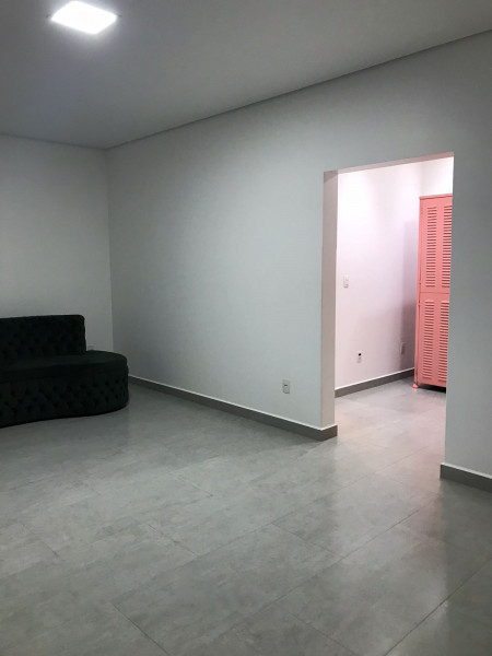 Chácara à venda Centro com 472m² e 4 quartos por R$ 1.300.000 - 649256504-40d60049-0b1d-4ae7-9d1e-eaa63e5b86cf.jpeg
