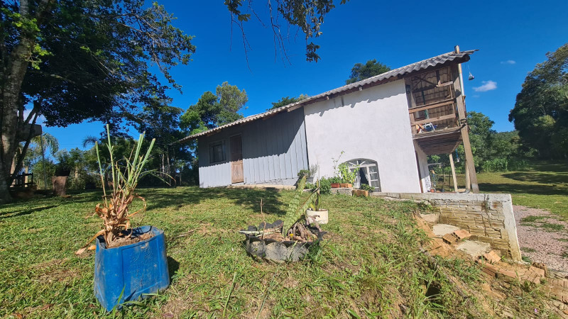 Chácara à venda Centro com 32000m² e 3 quartos por R$ 700.000 - 1351930226-c1fb3b53-3663-48ad-8a1c-9ed3e2f0d9b5.jpg