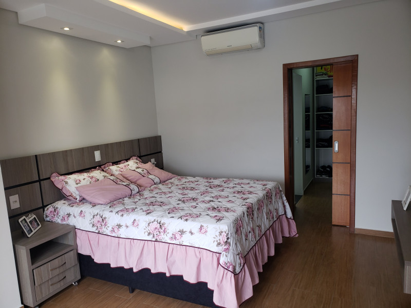 Casa de condomínio à venda Jardim Oásis com 225m² e 4 quartos por R$ 1.050.000 - 1706824379-20230719-142343.jpg