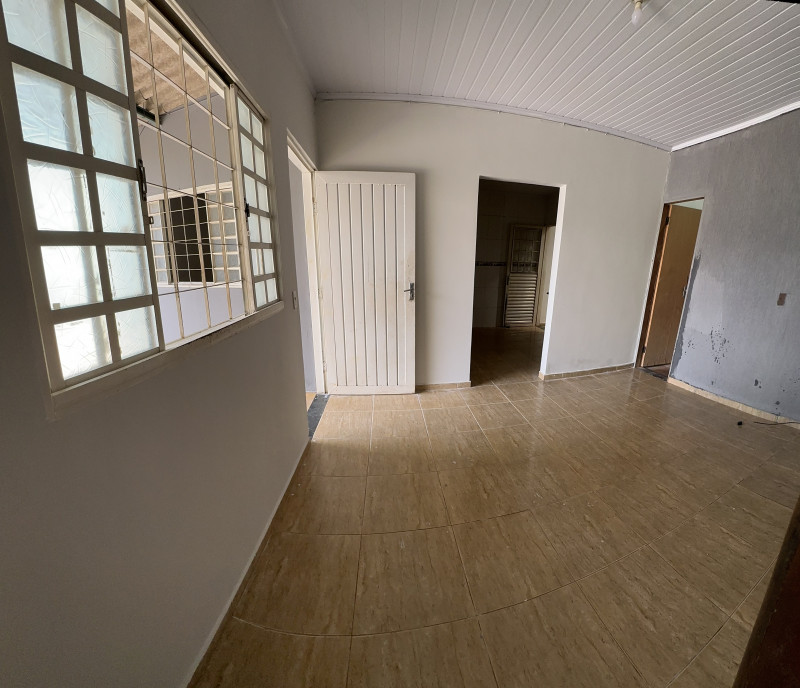 Casa à venda Ceilandia Sul com 250m² e 2 quartos por R$ 390.000 - 56356898-img-1523.jpeg