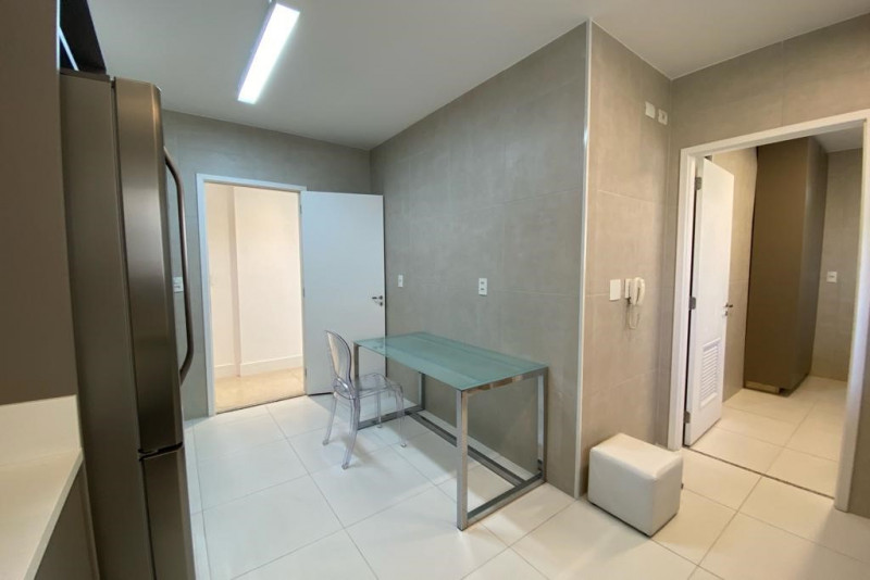 Apartamento à venda Morumbi com 170m² e 3 quartos por R$ 1.950.000 - 142621211-coz3.jpg