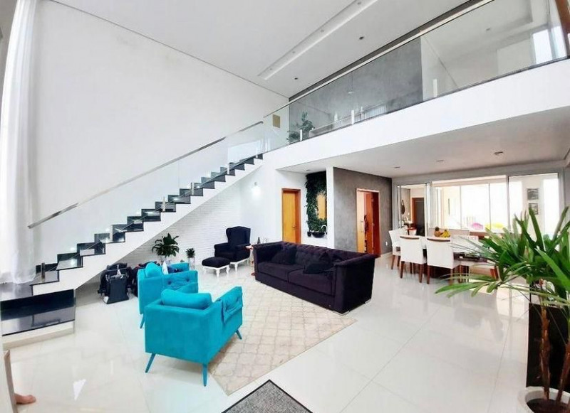 Casa de condomínio à venda Jardim Bandeirantes com 425m² e 4 quartos por R$ 1.695.000 - 1794349503-d75b0038-307f-4364-bb44-693f51c3d81c.jpeg