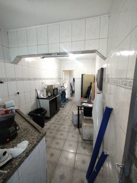 Casa à venda Vila Bela Vista com 196m² e 2 quartos por R$ 650.000 - 1209830505-cozinha-depois-1.jpeg