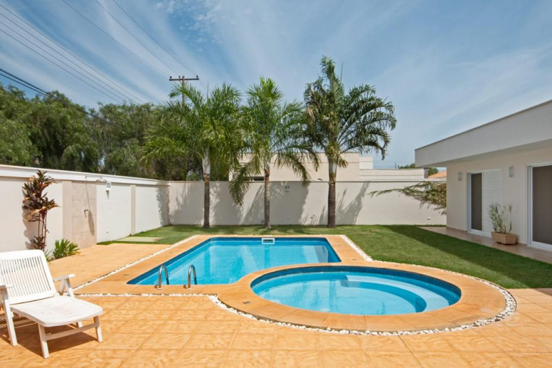 Casa de condomínio à venda Jardim Botânico com 680m² e 4 quartos por R$ 1.900.000 - 688467135-img-20230902-wa0018.jpg