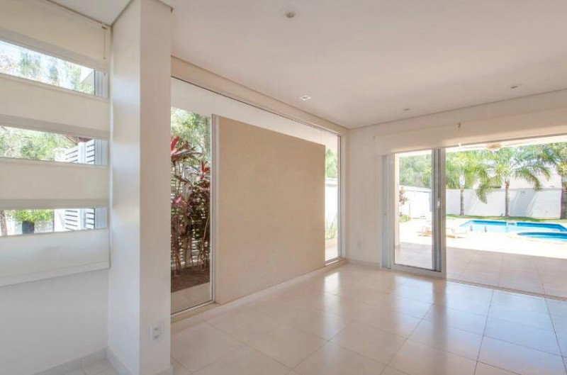 Casa de condomínio à venda Jardim Botânico com 680m² e 4 quartos por R$ 1.900.000 - 739762118-img-20230902-wa0049.jpg