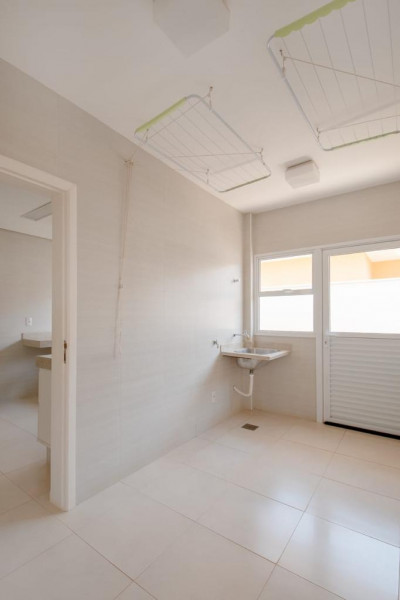 Casa de condomínio à venda Jardim Botânico com 680m² e 4 quartos por R$ 1.900.000 - 978545688-img-20230902-wa0040.jpg