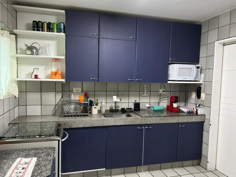 Apartamento à venda Espinheiro com 140m² e 3 quartos por R$ 620.000 - 930403411-cozinha-3.jpeg