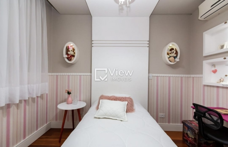 Cobertura à venda Hauer com 320m² e 2 quartos por R$ 1.520.000 - 753207685-img-8896.jpeg